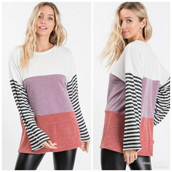 KFab Designs Tops - 💜 Soft Lavender Color Block Bell Sleeve Top 💜